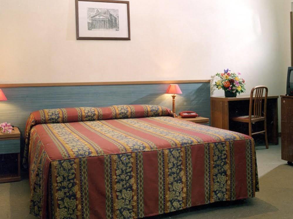 Hotel Stella Рим Экстерьер фото