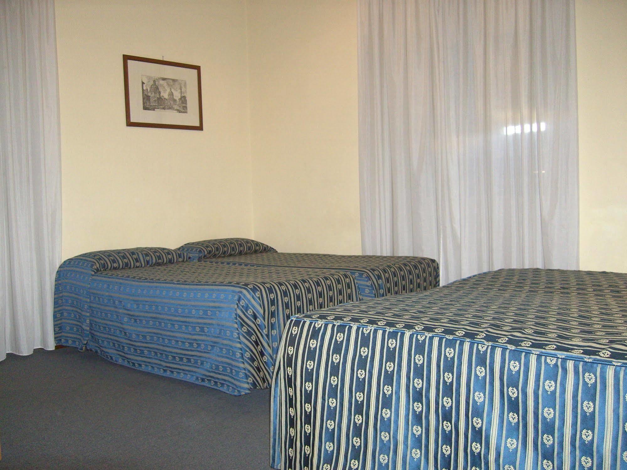 Hotel Stella Рим Экстерьер фото
